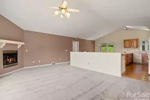 415 Knollwood Dr, Waynesville, NC 28786 - Photo 7