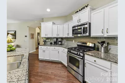 4415 Parkgate Drive, Matthews, NC 28105 - Photo 15
