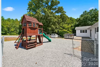 4421 Calico Road, Lenoir, NC 28645 - Photo 37