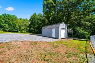 4421 Calico Rd, Lenoir, NC 28645 - Photo 39
