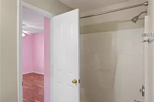 10439 Green Hedge Ave, Charlotte, NC 28269 - Photo 15