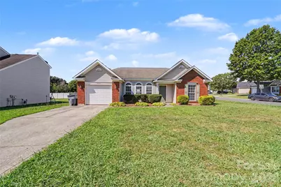 10439 Green Hedge Avenue, Charlotte, NC 28269 - Photo 27