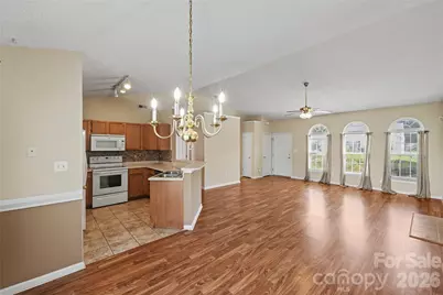 10439 Green Hedge Avenue, Charlotte, NC 28269 - Photo 3