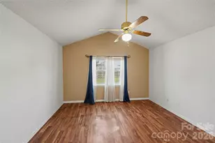 10439 Green Hedge Ave, Charlotte, NC 28269 - Photo 19