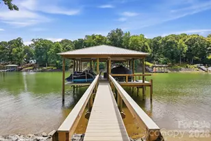 1031 Woodlake Ln, Tega Cay, SC 29708 - Photo 45