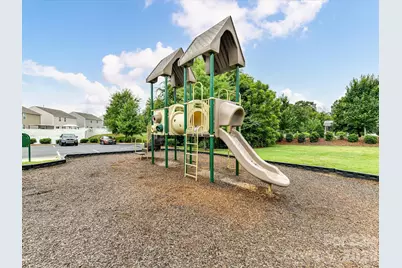 724 Larmore Avenue, Charlotte, NC 28216 - Photo 45
