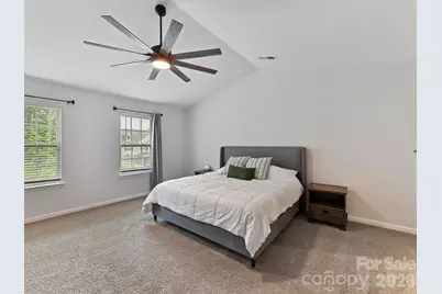 724 Larmore Avenue, Charlotte, NC 28216 - Photo 21