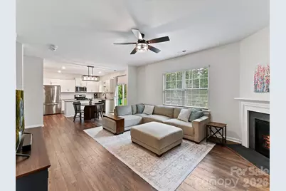 724 Larmore Avenue, Charlotte, NC 28216 - Photo 17