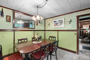 3151 N Bearwallow Rd, Hendersonville, NC 28792 - Photo 13