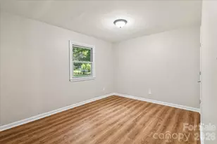 208 Tomberlin Rd, Mount Holly, NC 28120 - Photo 15