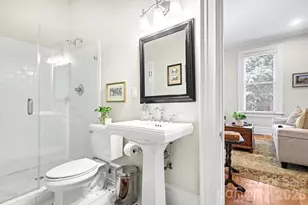 314 E Kingston Ave E, Charlotte, NC 28203 - Photo 15