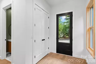 31 Grindstaff Dr, Asheville, NC 28803 - Photo 17