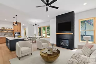 31 Grindstaff Dr, Asheville, NC 28803 - Photo 3