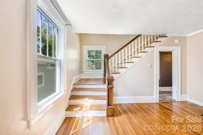 109 Forest Hill Drive, Asheville, NC 28803 - Photo 5