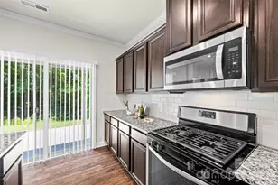 4523 Collingham Dr, Charlotte, NC 28273 - Photo 9
