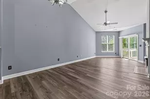 797 Peninsula Dr, Davidson, NC 28036 - Photo 3