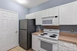 797 Peninsula Dr, Davidson, NC 28036 - Photo 11
