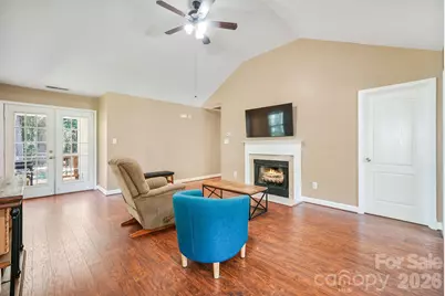 16007 Kirsten Nicole Road, Charlotte, NC 28278 - Photo 11