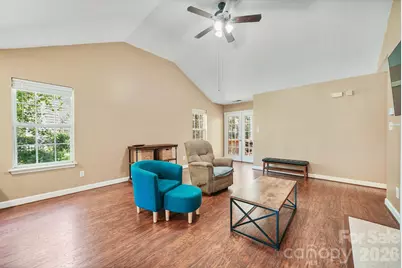 16007 Kirsten Nicole Road, Charlotte, NC 28278 - Photo 9