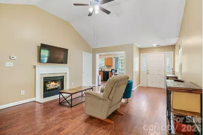 16007 Kirsten Nicole Road, Charlotte, NC 28278 - Photo 7