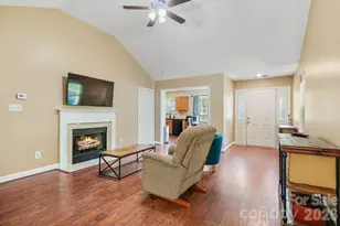 16007 Kirsten Nicole Rd, Charlotte, NC 28278 - Photo 7