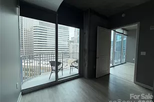 210 N Church St, Charlotte, NC 28202 - Photo 15