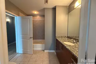 210 N Church St, Charlotte, NC 28202 - Photo 17