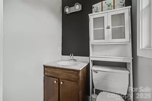 2310 24th Ave NE, Hickory, NC 28601 - Photo 21