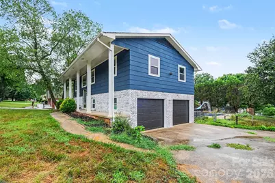 2310 24th Avenue NE, Hickory, NC 28601 - Photo 5