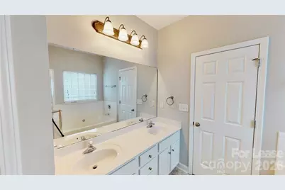 8321 Suttonview Drive, Charlotte, NC 28269 - Photo 25