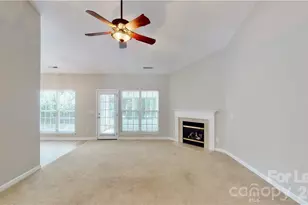8321 Suttonview Dr, Charlotte, NC 28269 - Photo 19