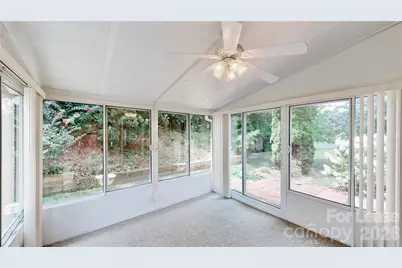 8321 Suttonview Drive, Charlotte, NC 28269 - Photo 33