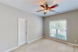 8321 Suttonview Dr, Charlotte, NC 28269 - Photo 29