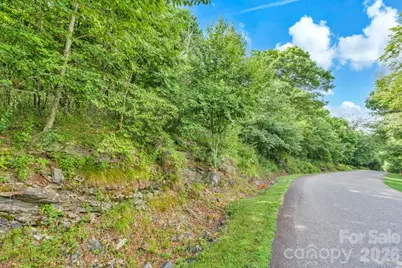 000 Crown Point Road #17, West Jefferson, NC 28694 - Photo 9