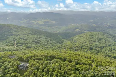 000 Crown Point Road #17, West Jefferson, NC 28694 - Photo 17