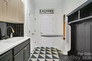 77 Carriage W Dr, Hendersonville, NC 28791 - Photo 31