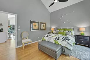 77 Carriage W Dr, Hendersonville, NC 28791 - Photo 23