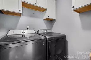 8603 Westhope St, Charlotte, NC 28216 - Photo 19