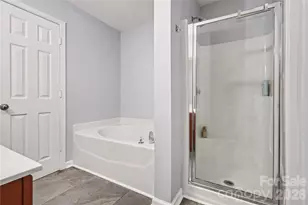 8603 Westhope St, Charlotte, NC 28216 - Photo 25