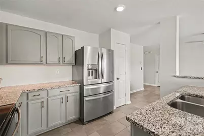 8603 Westhope Street, Charlotte, NC 28216 - Photo 13
