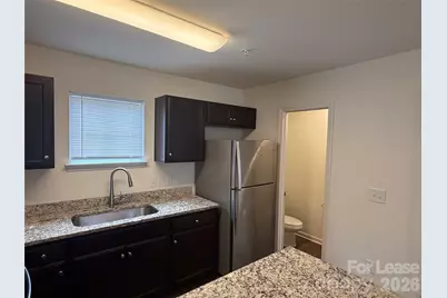 2021 Oakdale Road #M, Charlotte, NC 28216 - Photo 3