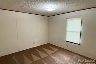 6143 Glenn Teague Rd, Charlotte, NC 28216 - Photo 9