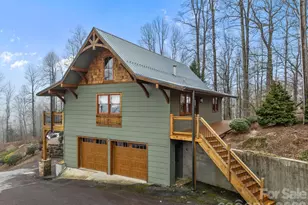 6773 Pinnacle Mountain Rd, Zirconia, NC 28790 - Photo 31
