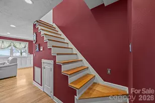 6773 Pinnacle Mountain Rd, Zirconia, NC 28790 - Photo 15