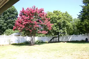 1647 Woodridge Cir, Hickory, NC 28602 - Photo 31