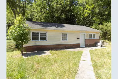 1013 W Sixth Avenue, Gastonia, NC 28052 - Photo 1