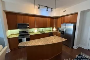 4620 Piedmont Row Dr W, Charlotte, NC 28210 - Photo 3