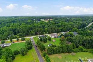 684 Pitts Rd, Catawba, SC 29704 - Photo 37