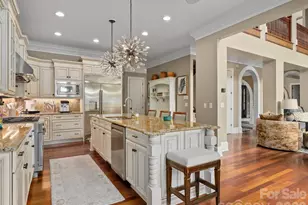 413 Barrington Dr, Asheville, NC 28803 - Photo 17