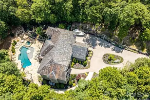 413 Barrington Dr, Asheville, NC 28803 - Photo 45